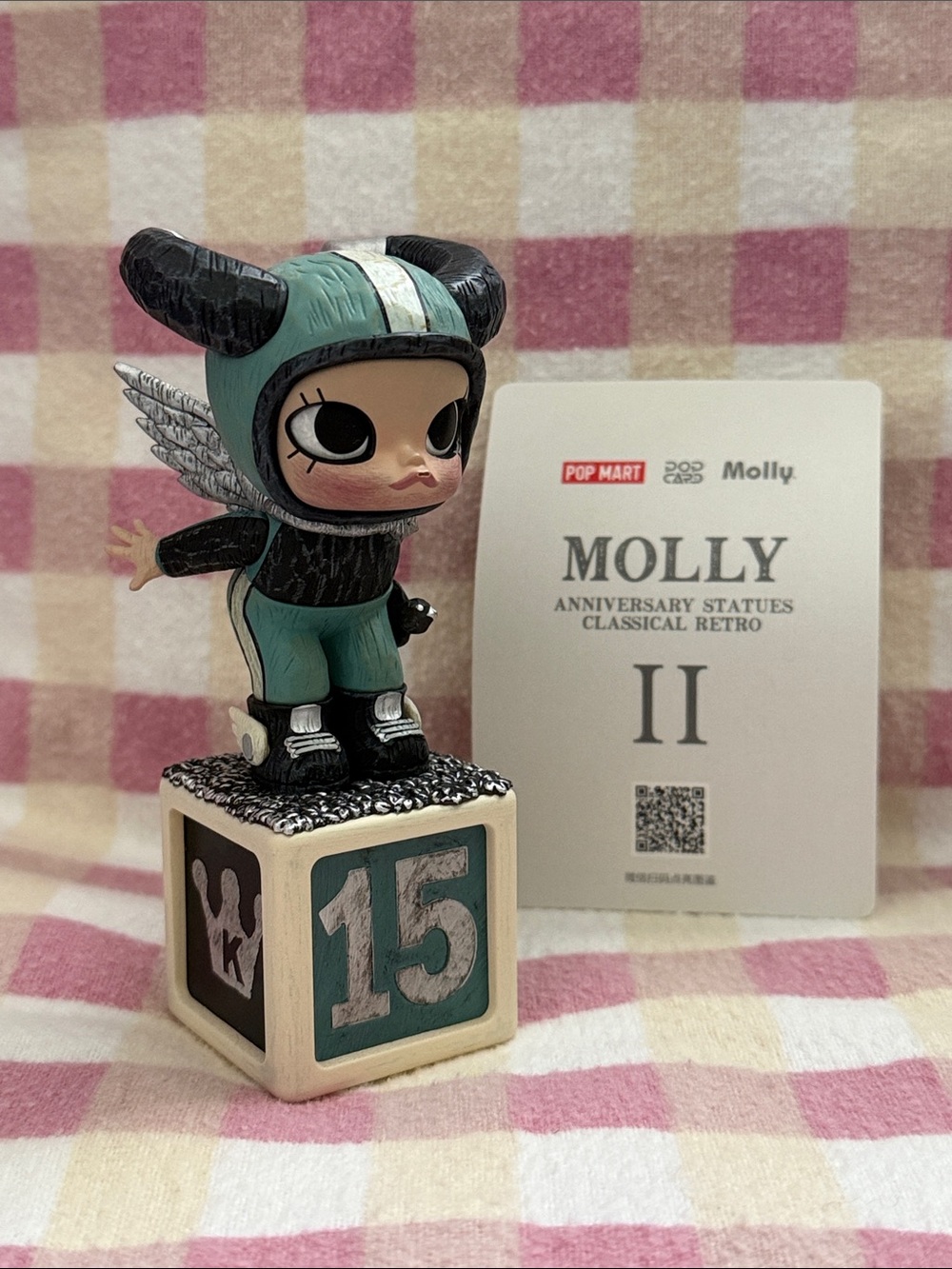 POP Molly Anniversary Statue Classical Retro Series Confirmed Figure Silver Ver